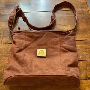 Medallion super supple and Soft Tan